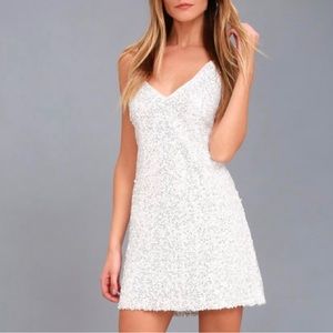 ✨NWT✨ Lulus force of fashion white sequin mini dress Bridal NYE Medium